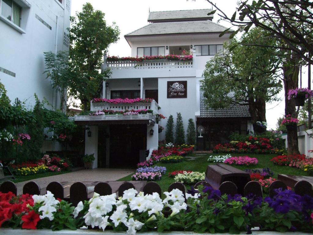 Hotel Rachamankha Flora House Chiang Mai Exterior foto
